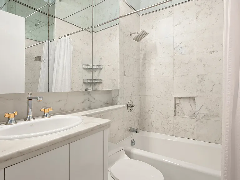 106 Central Park S #10H — Photo 5
