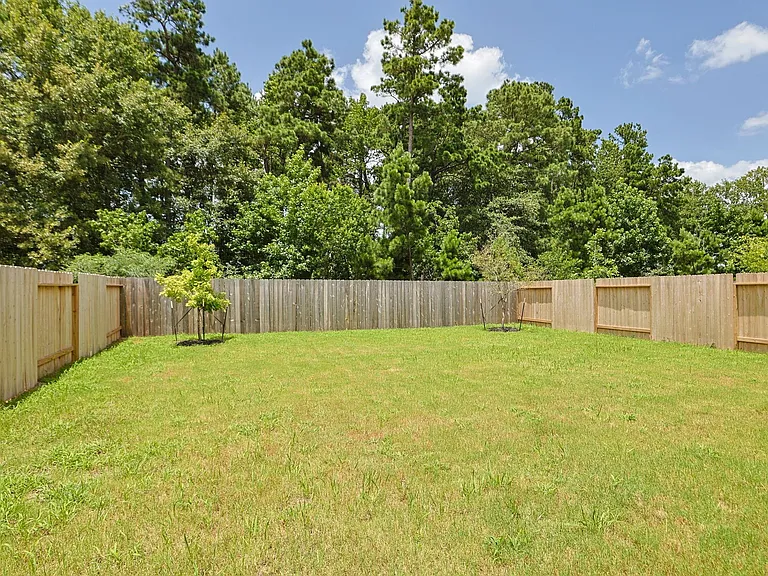 15052 Ronan Dr — Photo 22