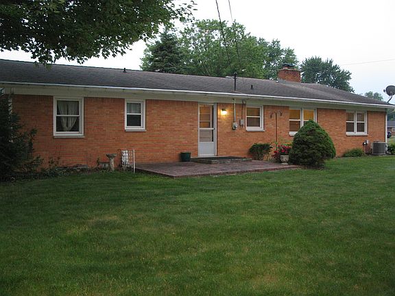 2nd image of 1575 Hardin Ct