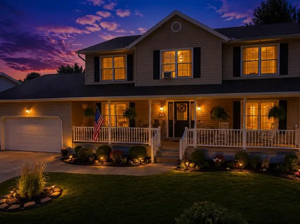 918 Armstrong St, Willard, OH 44890