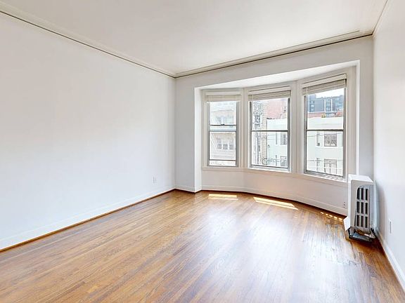 2nd image of 1842 Clay St #202