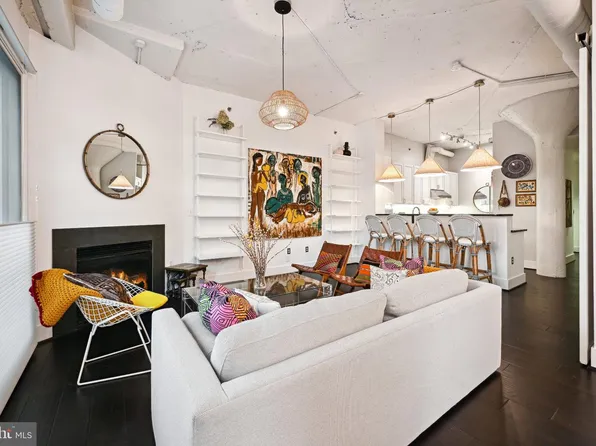 1700 Kalorama Rd NW APT 207, Washington, DC 20009