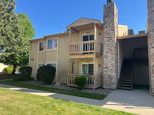 910 Tenderfoot Hill Rd #203 Photo 1
