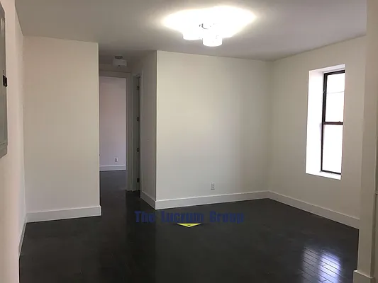 Rented by Lucrum Group | media 10