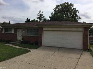 31402 Tecla Dr, Warren, MI 48088