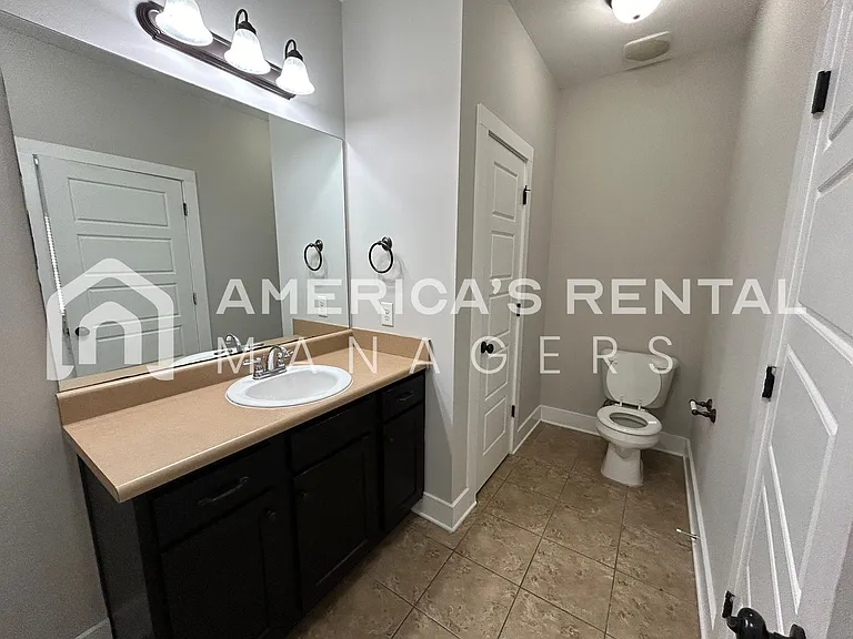 5584 Park Side Rd — Photo 20