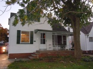 2811 Hearthstone Rd, Parma, OH 44134