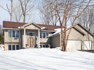3644 Robin Ln, Eagan, MN 55122
