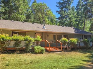 883 Lake Shore Dr, Selma, OR 97538