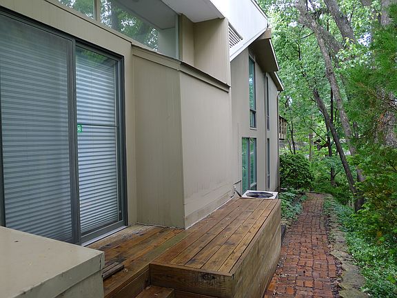 East Side facing North