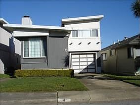 1st image of 4 Garden Grove Dr