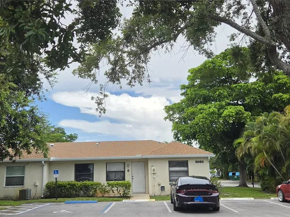 5060 Sanctuary Way #E, West Palm Beach, FL 33417