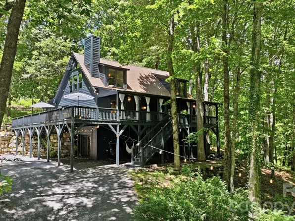 3819 Flat Mountain Rd, Highlands, NC 28741