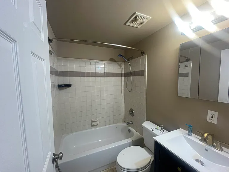 1443 5th Ave #3 — Photo 11