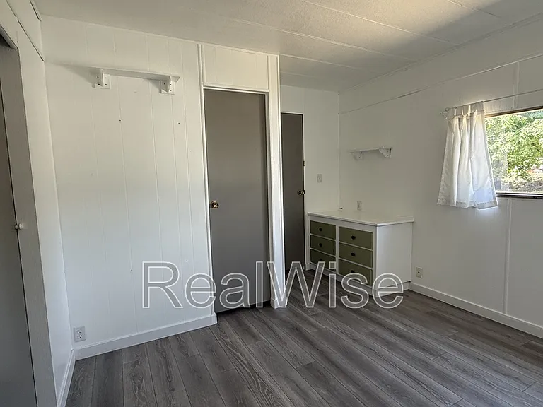 2515 Nonpareil Rd — Photo 15