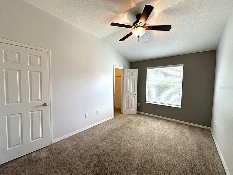 15816 Fishhawk View Dr — Photo 15