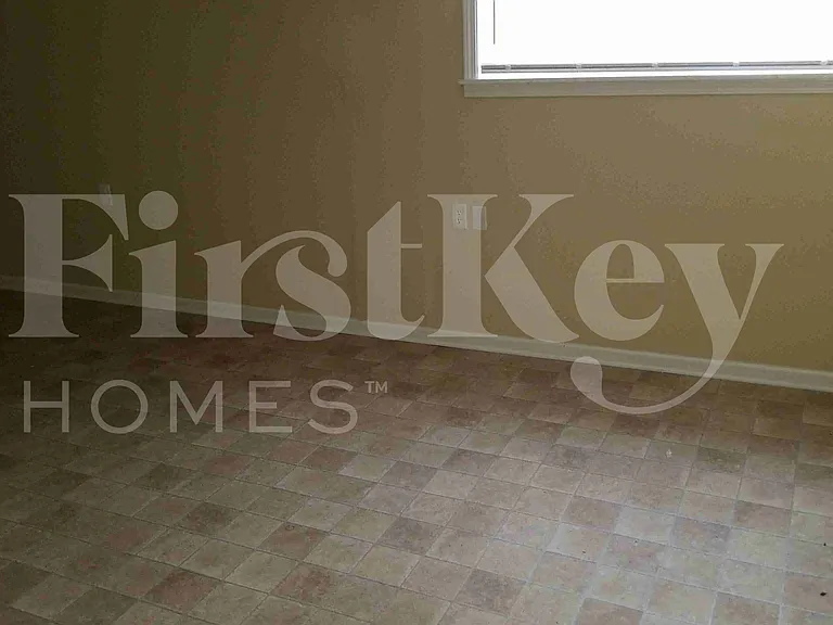 29 N Walnut Ln — Photo 15
