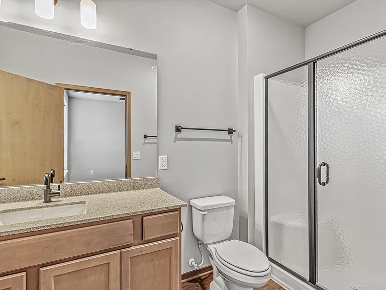Vista- Master Bathroom