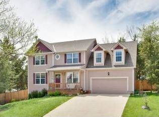 34561 W 85th Ter, De Soto, KS 66018