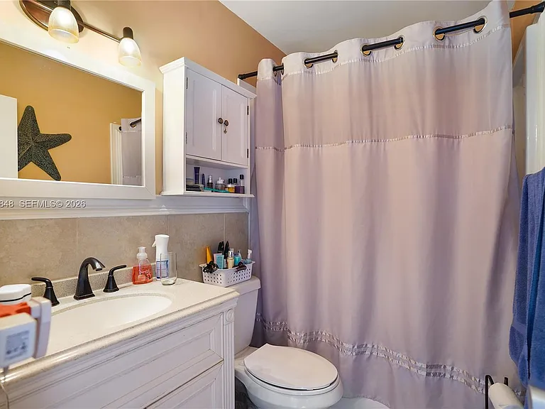 1000 SW 11th Ave #17E — Photo 13