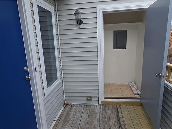 2nd image of 462 Babbling Brook Dr #462