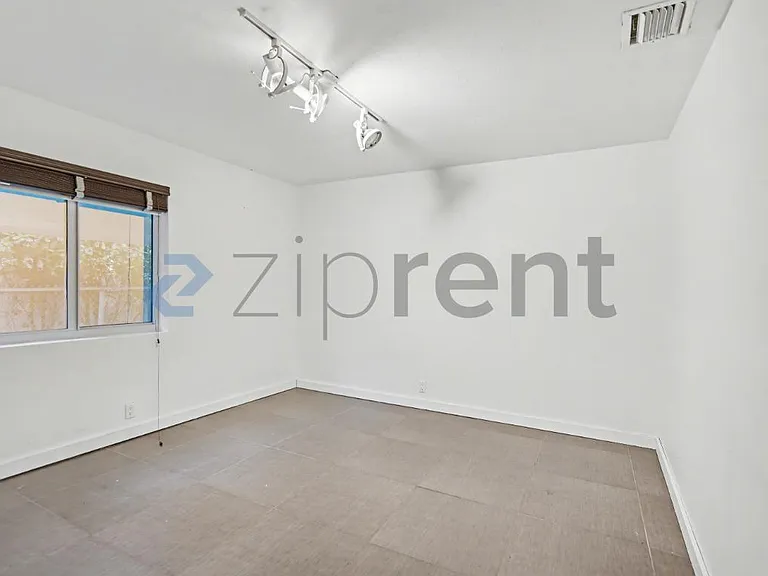5210 NW 5th Ave — Photo 15