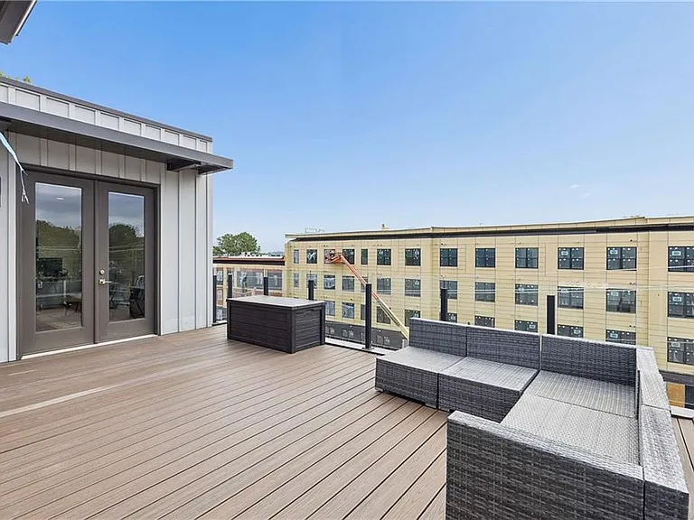 102 City View Ct NE — Photo 28