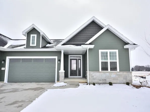 1021 Elderberry ROAD, Oconomowoc, WI 53066