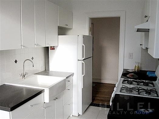 2nd image of 8602 Forest Pkwy #4/J