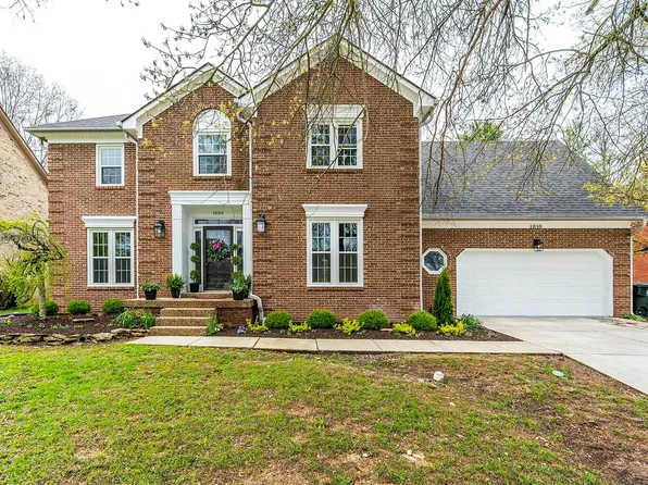 1050 Rockbridge Rd, Lexington, KY 40515