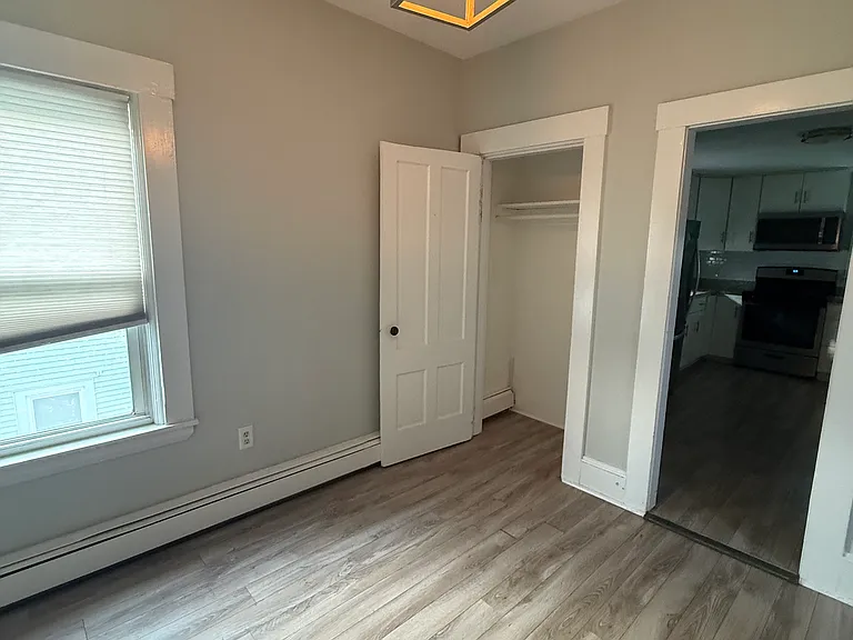 145 Maple St — Photo 11