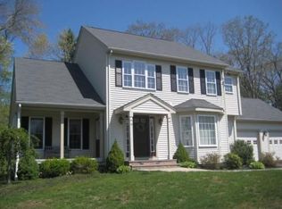 30 Farmers Ln, Attleboro, MA 02703