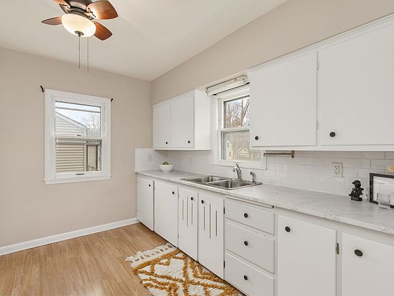 5th image of 1734 45th St