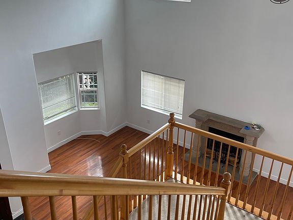 4th image of 326 S Euclid St