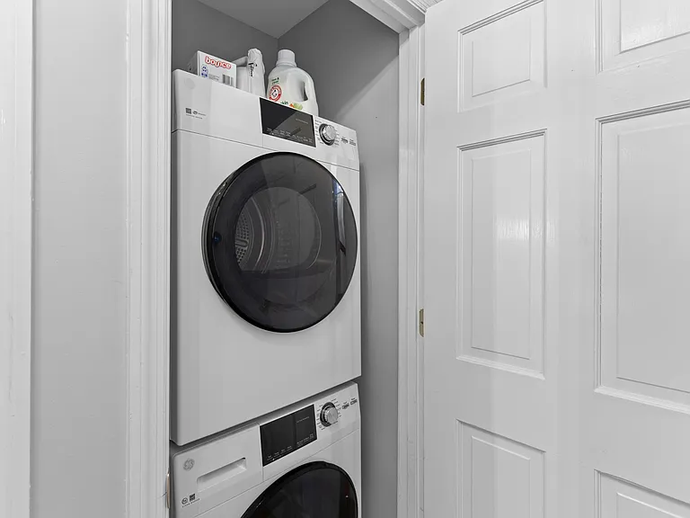 146 Broad St #B — Photo 19