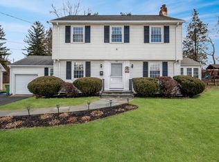 35 Carll Rd, Middletown, CT 06457