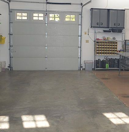 5th image of 1601 Lynn Rd