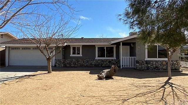 1st image of 57635 Pueblo Trl