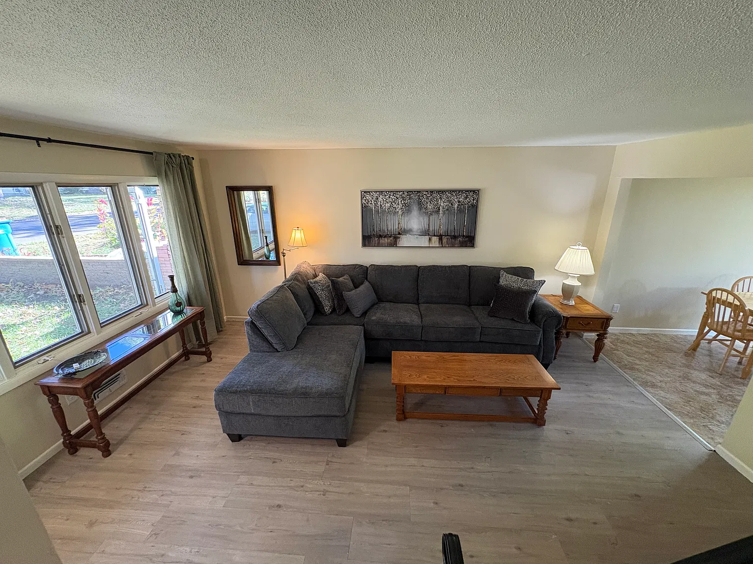 2 bed, 1200 sqft, $2,800 — Photo 1