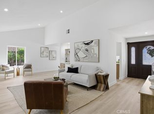 1069 Belleza St, Camarillo, CA 93012