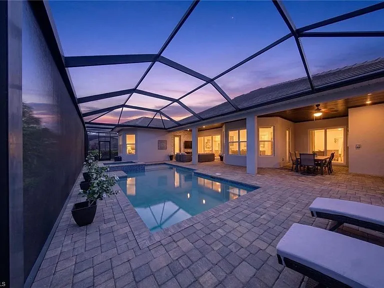 14930 Blue Bay Cir — Photo 24