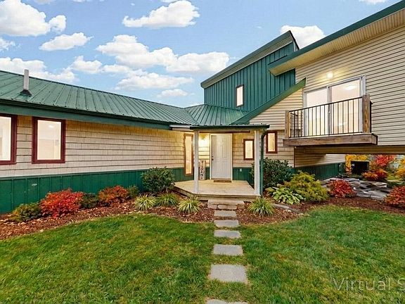 3rd image of 346 Deer Run Rd