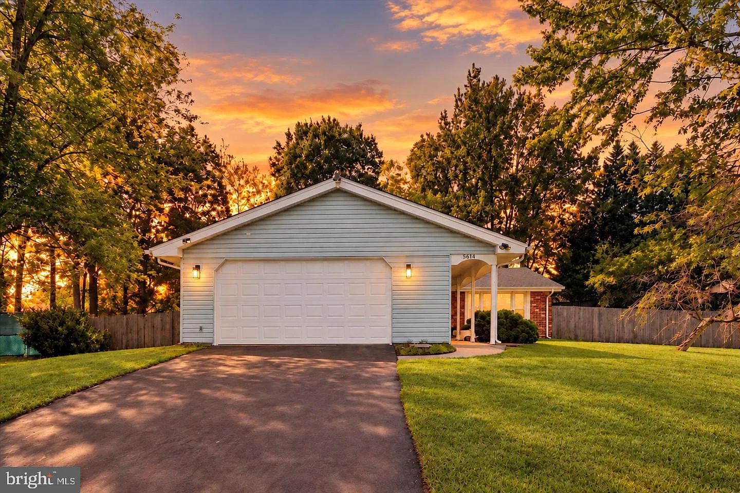 4 bed, 3.0 bath, 2086 sqft, $3,150 — Photo 1