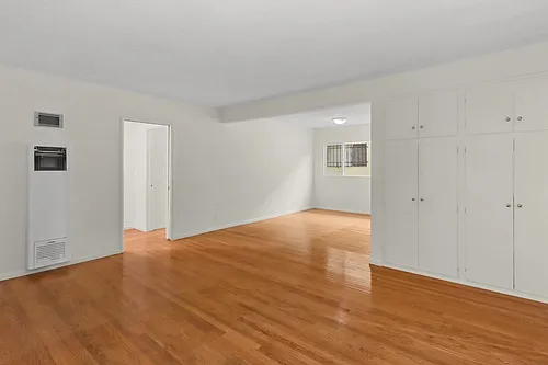 1444-1452 Colby Ave #1452-3 Photo 1