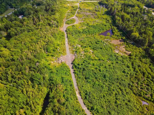 1484 White Hills Run, Halifax, NS B4B 1W1