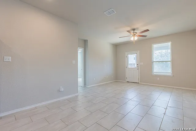 10110 Jardin Verde — Photo 7