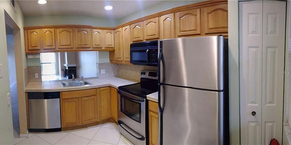 2nd image of 1933 Oyster Catcher Ln APT 721