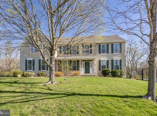 104 Brookhaven Ln, Downingtown, PA 19335