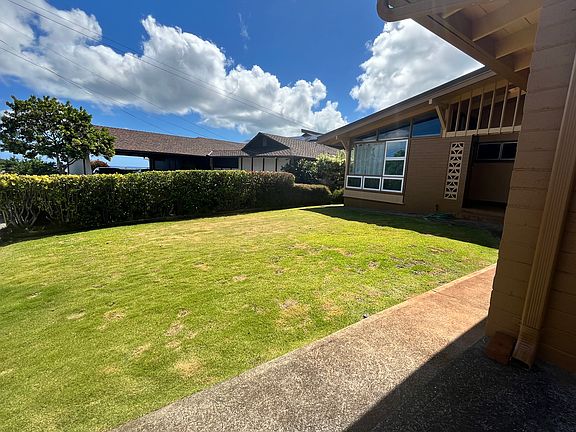 Front of house/yard
