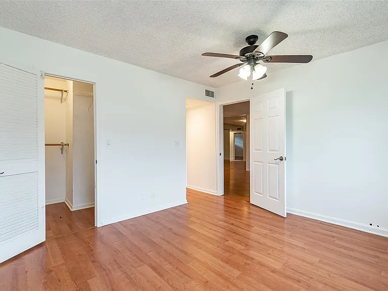 8940 S Hollybrook Blvd #307 — Photo 15
